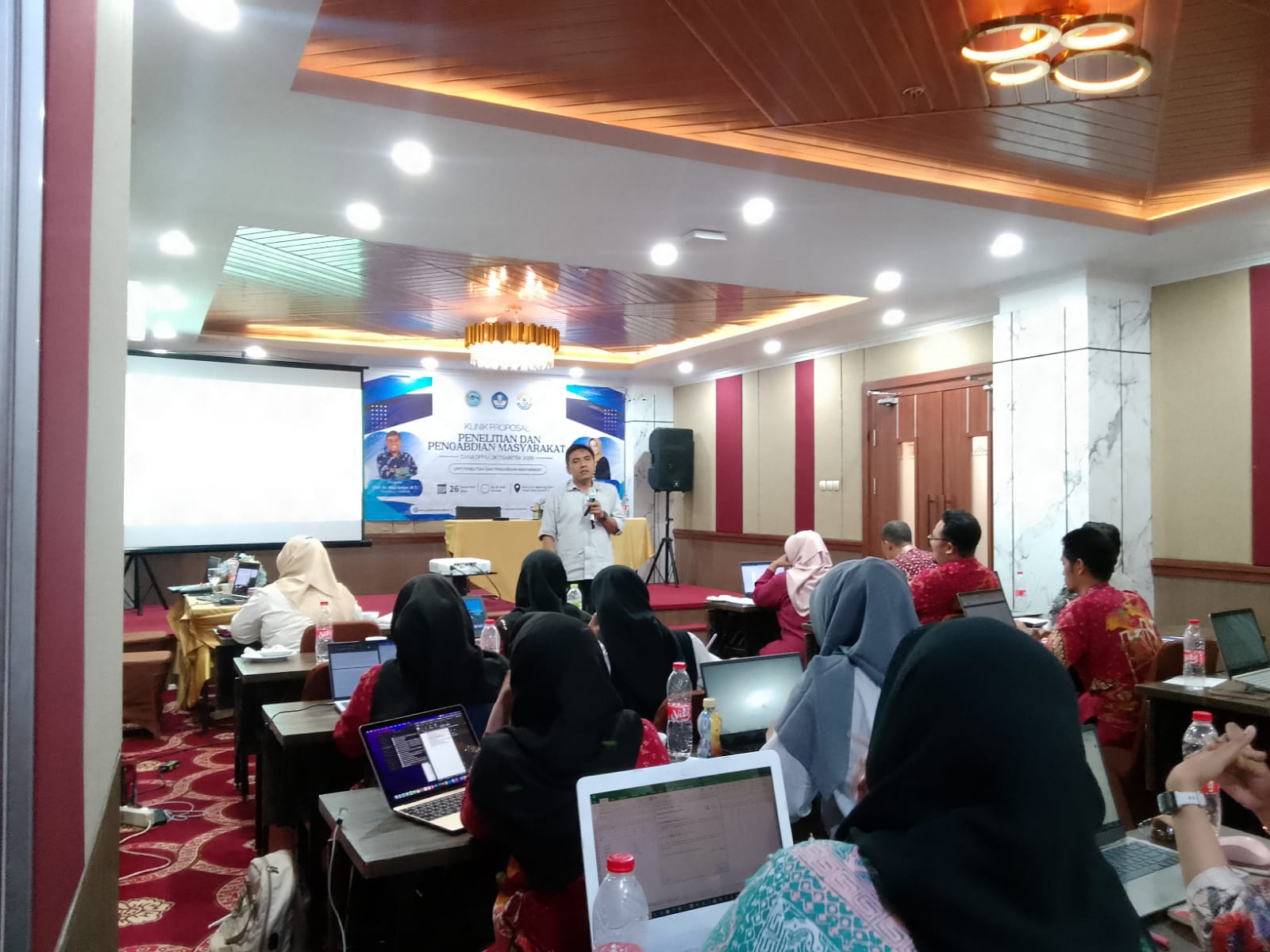 Klinik Proposal Penelitian dan Pengabdian Masyarakat