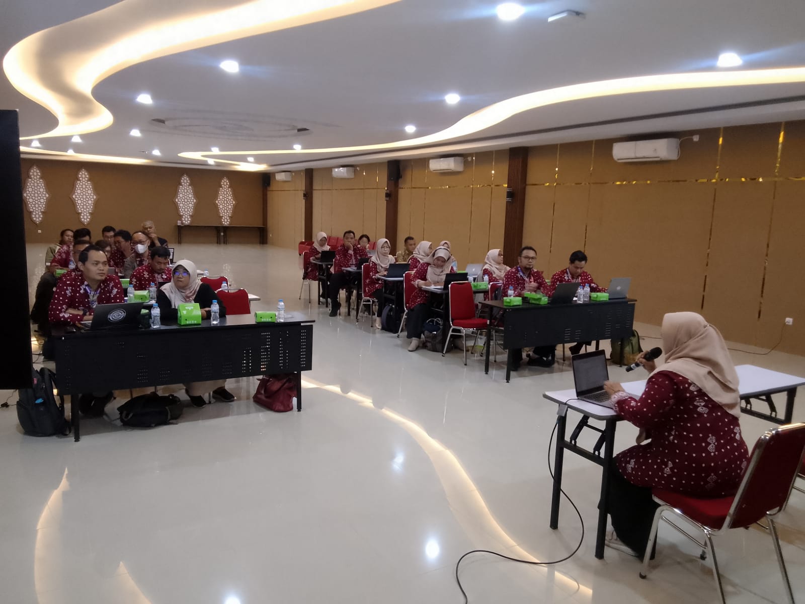 Monitoring Progres Luaran PFR dan Pemetaan Eligibilitas Dosen Pengusul Hibah Dikti